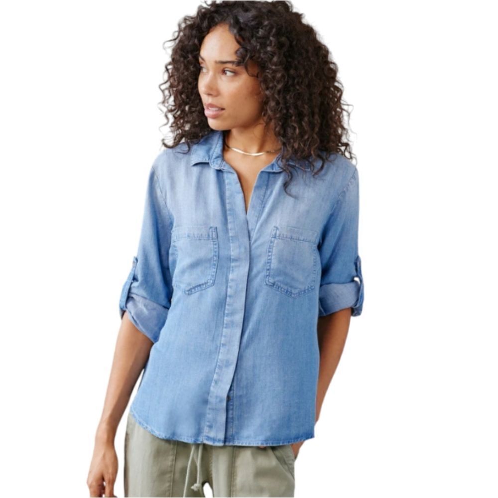 Bella Dahl Split Back Button Down - LightโOmbre Washโ Size XS